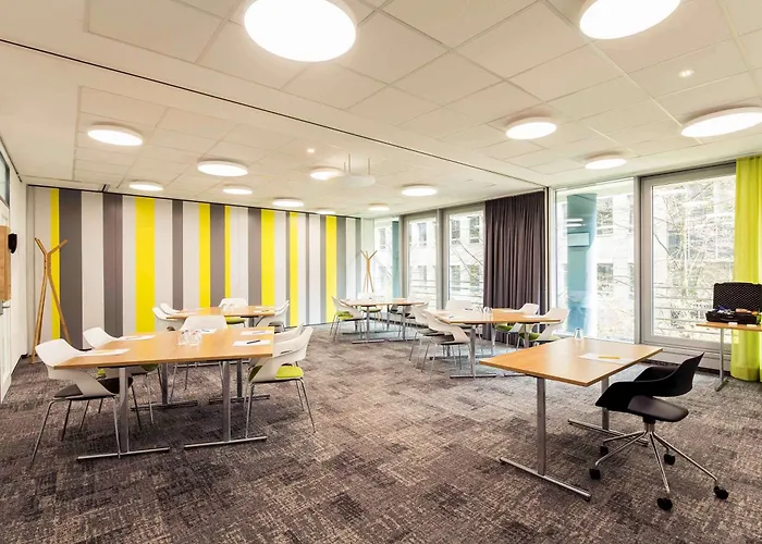 نوفوتيل دسلدورف سيتي ويست فندق 4*