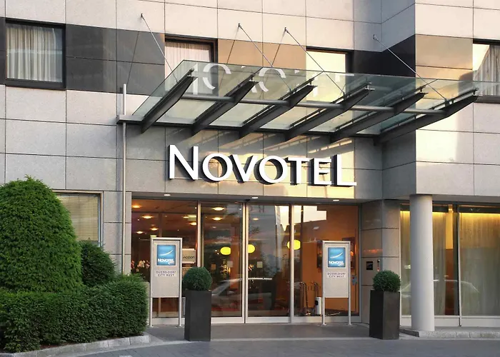 Novotel West 4*