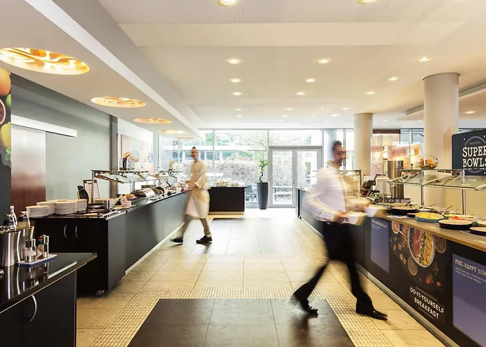 Novotel West Hotel 4*