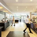Hotell Novotel West