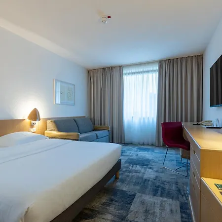 Novotel West מלון