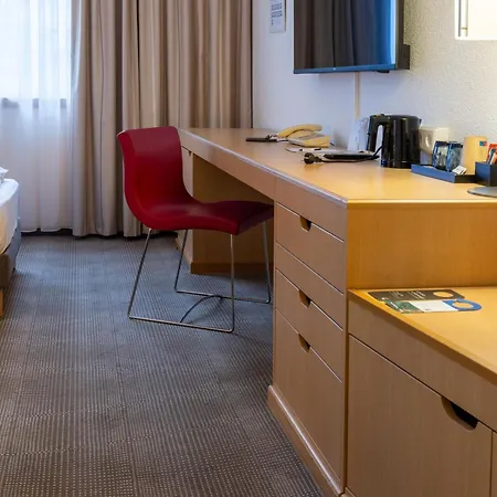 Novotel West Отель Дюссельдорф