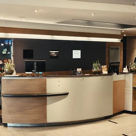 מלון Novotel West דיסלדורף