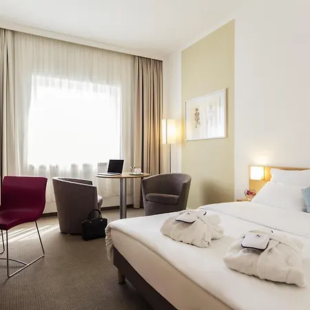 Novotel West