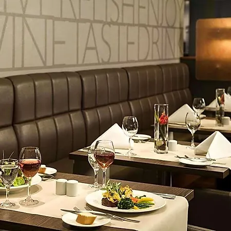 Hotel Novotel West