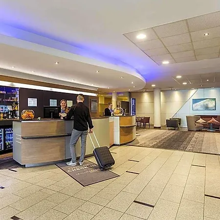 Novotel West