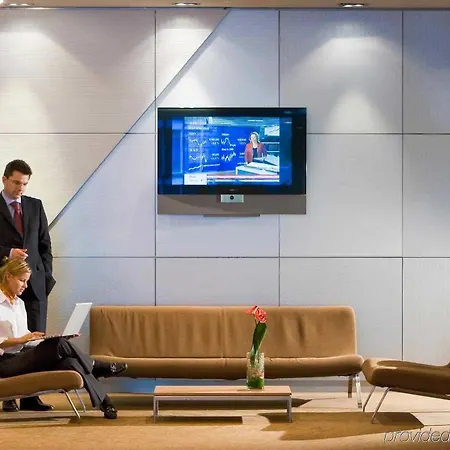 Novotel West Отель 4*