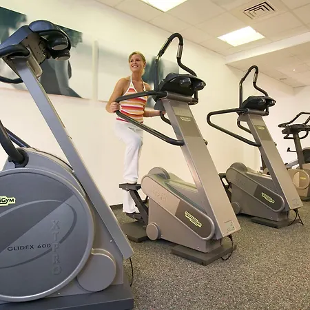 Novotel West Otel 4*