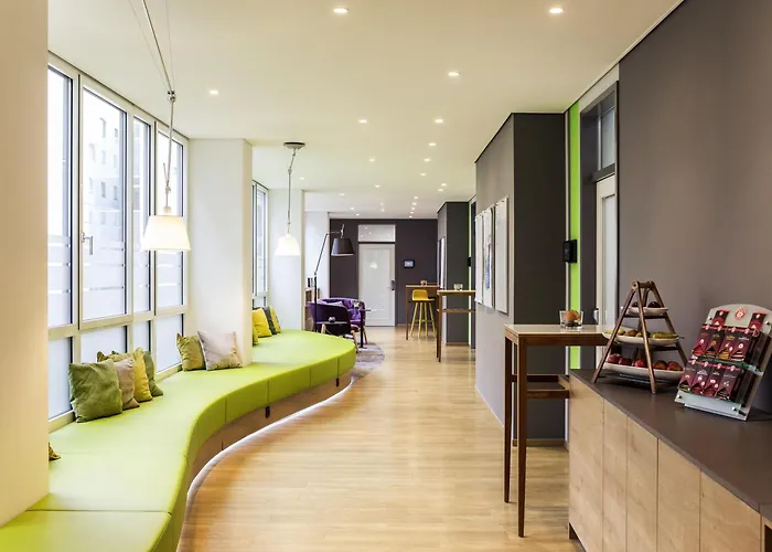 Novotel West 4* Ντίσελντορφ