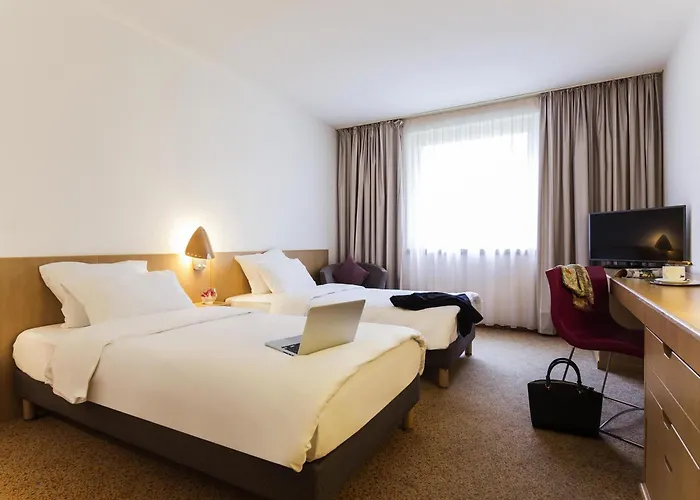 Novotel West